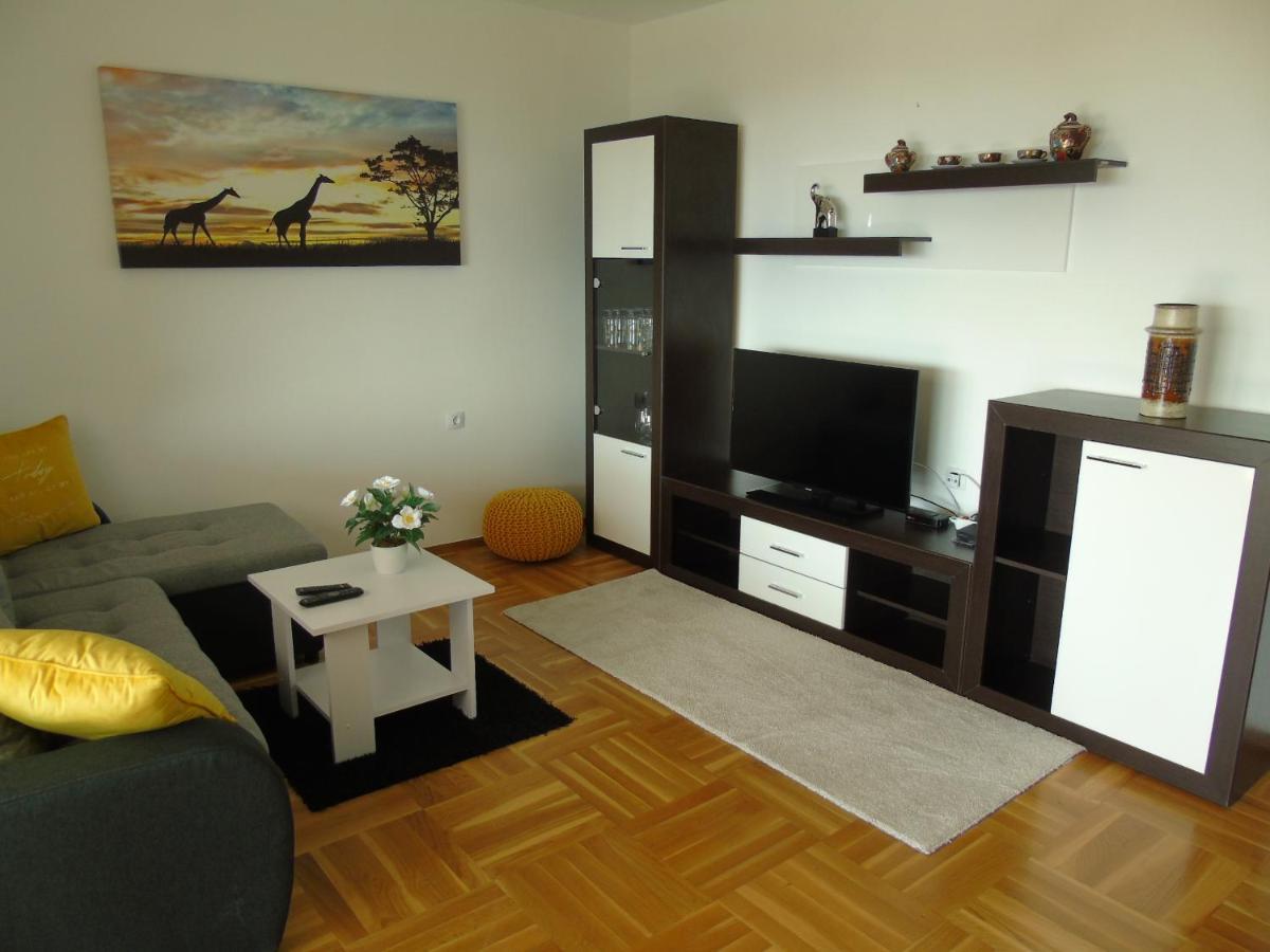 Apartment Ella, Opatija Eksteriør billede