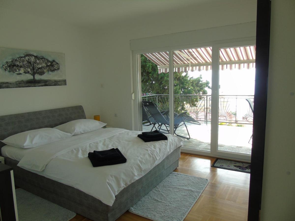 Apartment Ella, Opatija Eksteriør billede